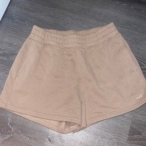 🤎 comfy high rise shorts 🤎